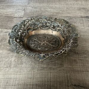 Antique  Italian Mod Dep Brass Filigree Ornate Bowl Centerpiece Italy 10"x8"